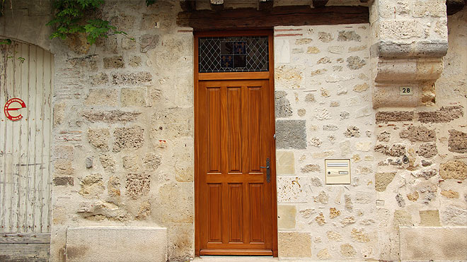 Menuiseries alumunium - fenêtre et porte fenêtre à Casteljaloux Marmande Nérac Agen Lot et Garonne 47 :: Porte d'entrée bois et aluminium